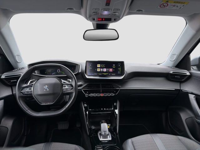 PEUGEOT 2008 usata 10