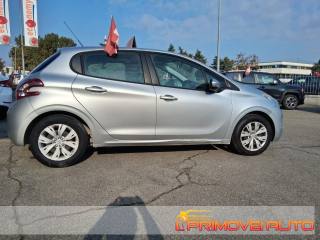 PEUGEOT 208 usata, con Autoradio