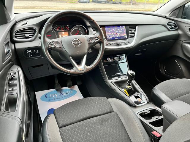 OPEL Grandland X usata, con Fendinebbia