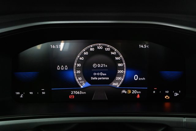 VOLKSWAGEN T-Roc usata 11