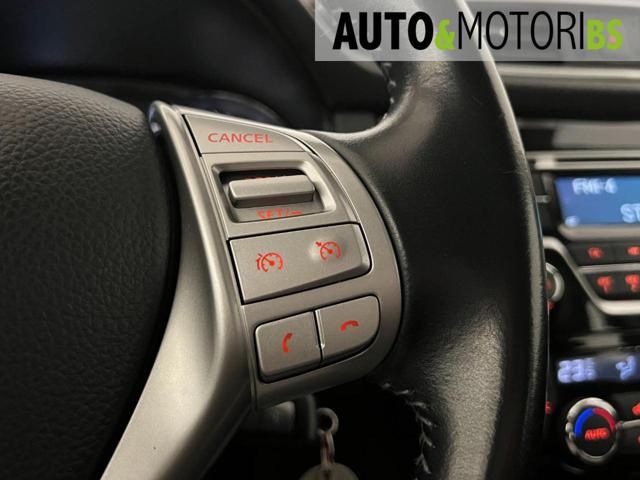 NISSAN Qashqai usata, con Lettore CD