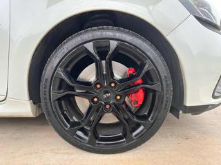RENAULT Clio usata, con Lettore CD