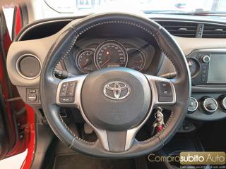 TOYOTA Yaris usata 22