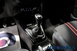 OPEL Corsa usata, con Luci diurne