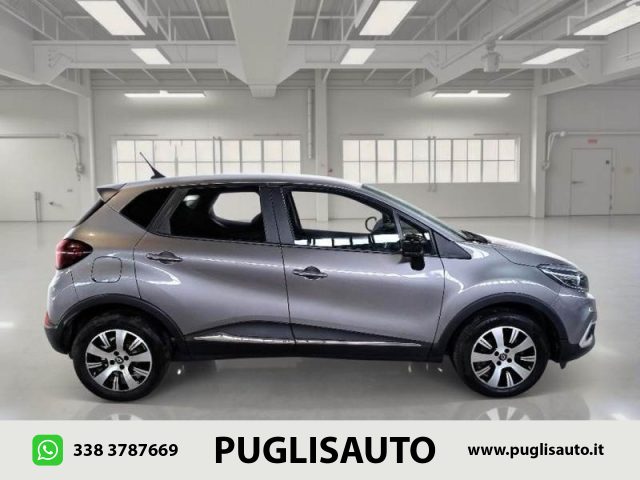 RENAULT Captur usata, con Autoradio