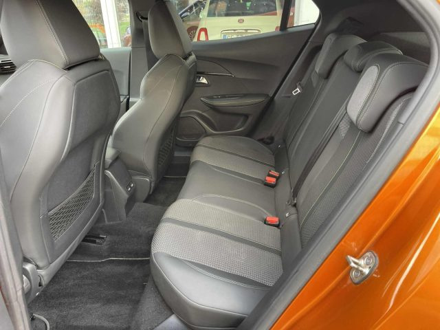 PEUGEOT 2008 usata, con Climatizzatore