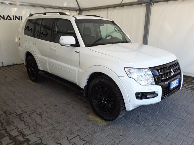 MITSUBISHI Pajero usata, con Airbag
