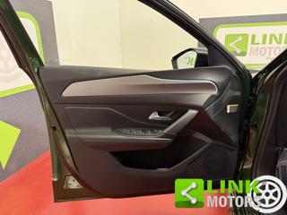 PEUGEOT 308 usata, con Sedile posteriore sdoppiato