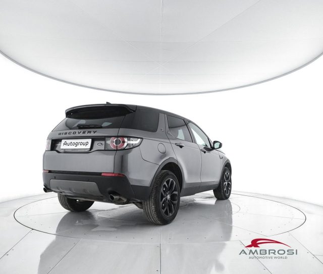 LAND ROVER Discovery Sport usata 2