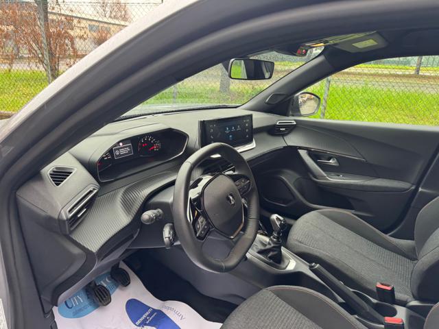 PEUGEOT 2008 usata, con Autoradio