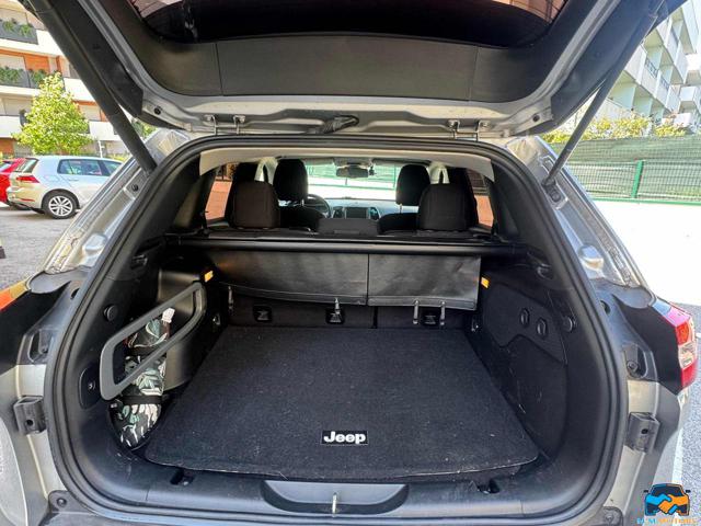 JEEP Cherokee usata, con Bluetooth