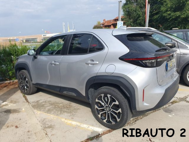 TOYOTA Yaris Cross usata, con Airbag