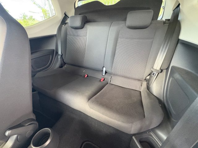 VOLKSWAGEN up! usata, con Marmitta catalitica