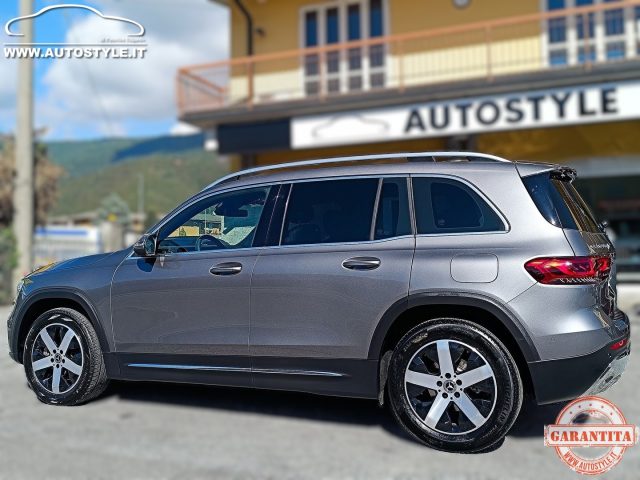 MERCEDES-BENZ GLB 200 usata, con Volante multifunzione