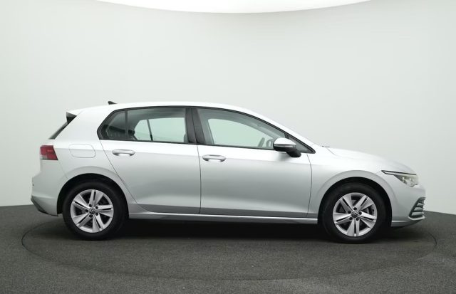 VOLKSWAGEN Golf usata, con Controllo trazione