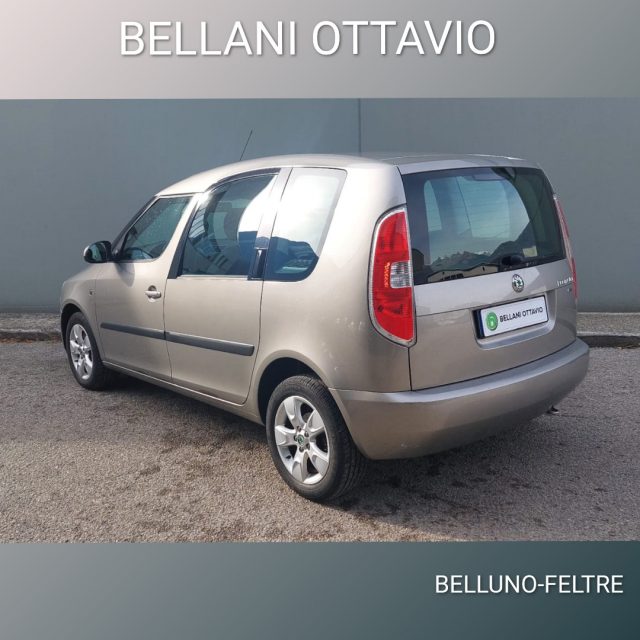 SKODA Roomster usata, con Autoradio