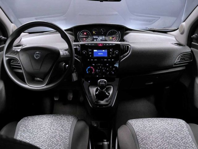 LANCIA Ypsilon usata, con Alzacristalli elettrici