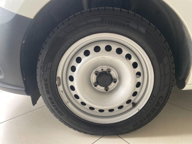 FIAT Doblo usata 16