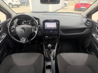 RENAULT Clio usata 17