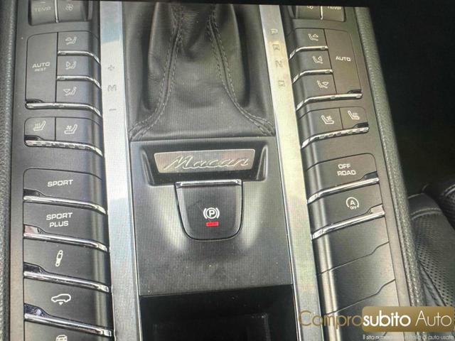 PORSCHE Macan usata, con Fari Xenon