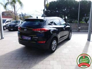 HYUNDAI Tucson usata, con Autoradio