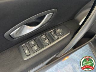 RENAULT Megane usata, con USB