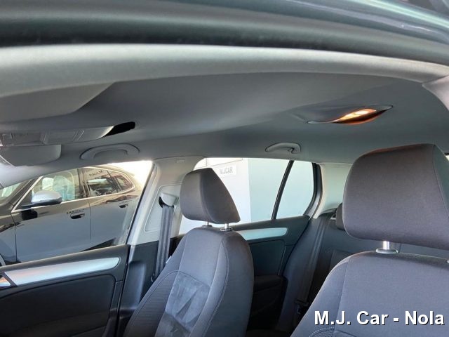 VOLKSWAGEN Golf usata, con Cruise Control
