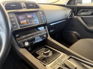 JAGUAR F-Pace usata, con Fendinebbia