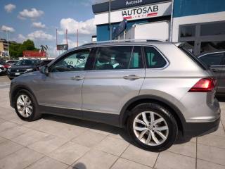 VOLKSWAGEN Tiguan usata, con Boardcomputer