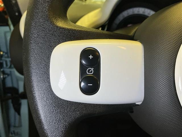 RENAULT Twingo usata, con Hill holder