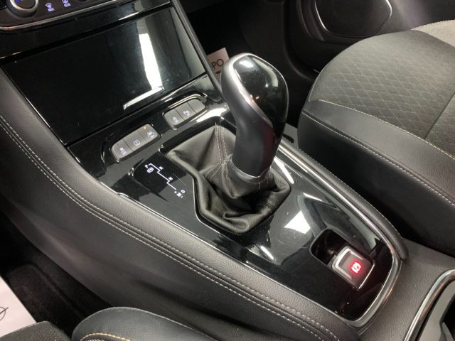 OPEL Grandland X usata, con Luci diurne LED