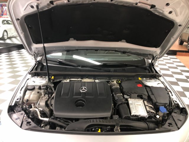 MERCEDES-BENZ A 180 usata, con Specchietti laterali elettrici