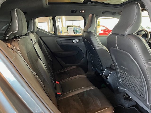 VOLVO XC40 usata, con Tettuccio apribile