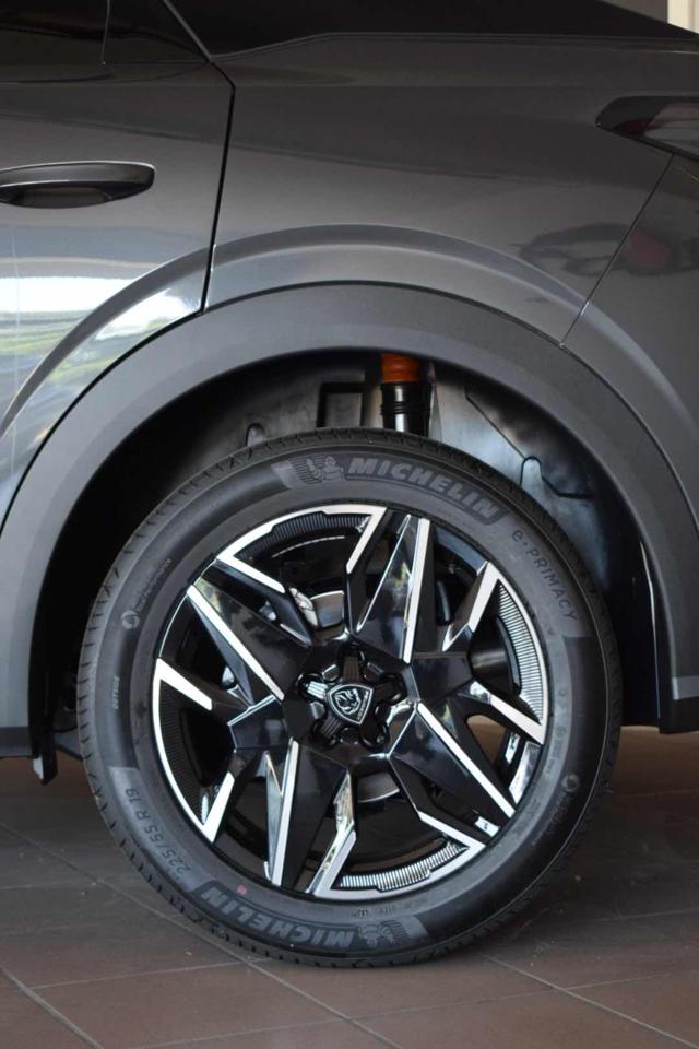 PEUGEOT 3008 usata, con Cerchi in lega