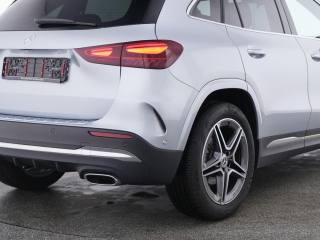 MERCEDES-BENZ GLA 180 usata, con Airbag laterali