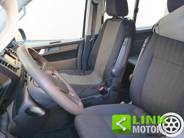 VOLKSWAGEN Caravelle usata, con Controllo trazione