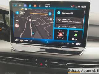 VOLKSWAGEN Golf usata, con Controllo elettronico della corsia