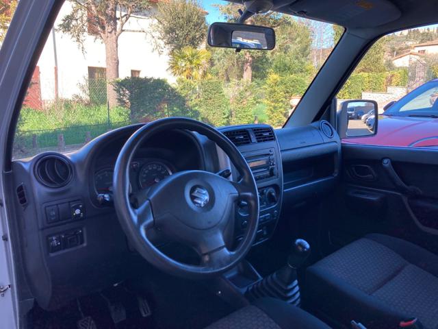 SUZUKI Jimny usata, con Servosterzo