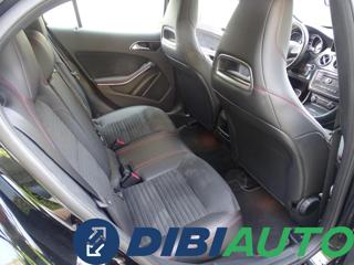 MERCEDES-BENZ GLA 200 usata, con Controllo automatico clima