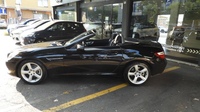 MERCEDES-BENZ SLK 200 usata, con ESP