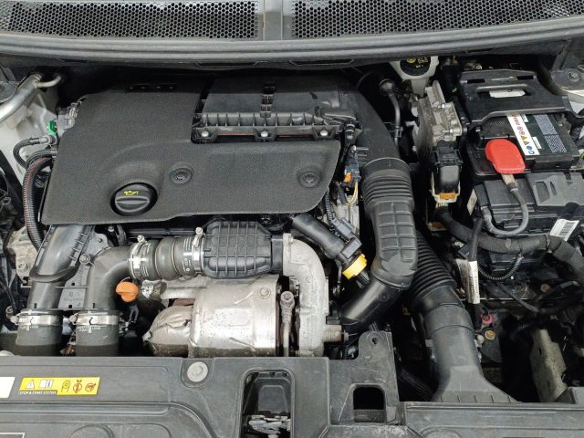 PEUGEOT 5008 usata, con Sensore di luce
