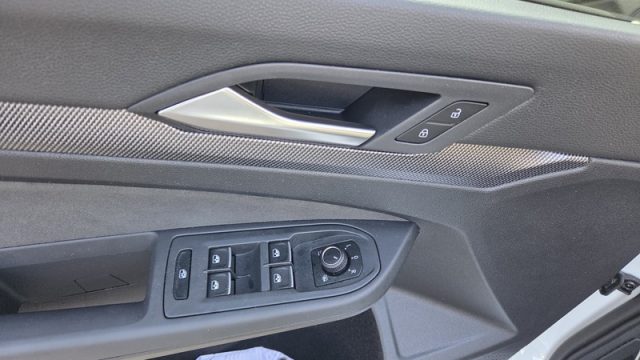 VOLKSWAGEN Golf usata, con ESP