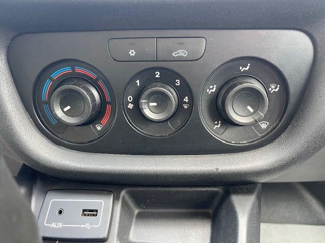FIAT Doblo usata, con USB