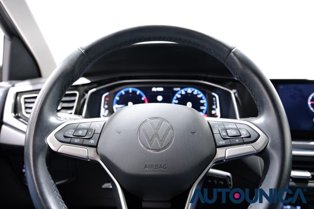 VOLKSWAGEN Polo usata, con Autoradio