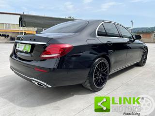 MERCEDES-BENZ E 200 usata, con Autoradio