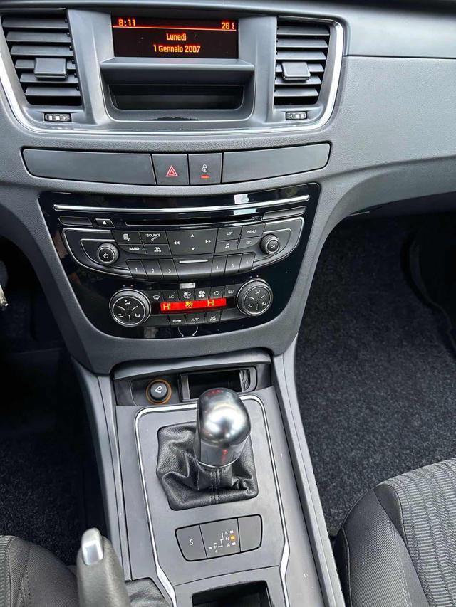 PEUGEOT 508 usata, con Sedile posteriore sdoppiato
