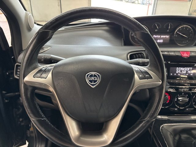 LANCIA Ypsilon usata, con Bluetooth