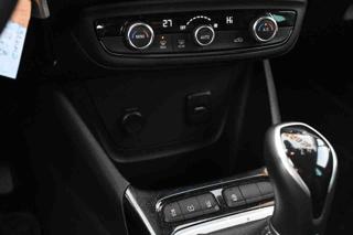 OPEL Crossland usata, con USB