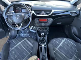 OPEL Corsa usata, con ESP