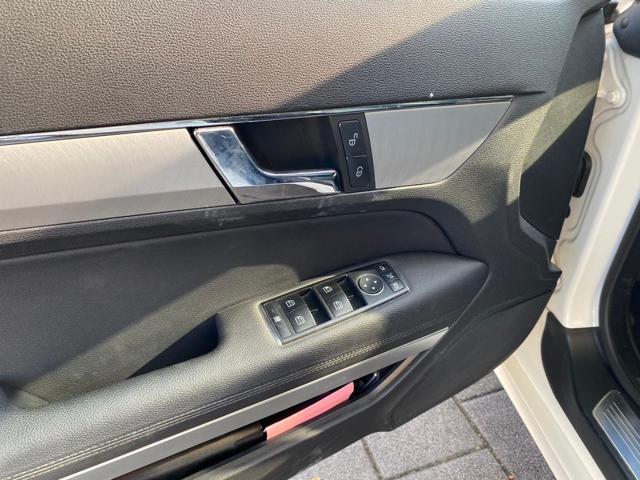MERCEDES-BENZ E 200 usata, con Climatizzatore